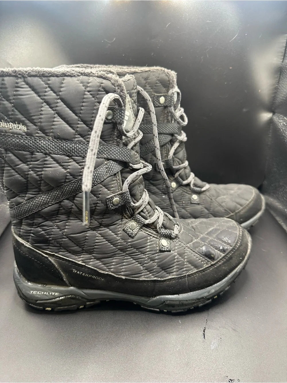 Columbia Black Quilted Waterproof Lace-Up Women’s Winter Boots